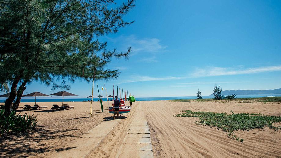 Banyan Tree Vietnam Lang Co Facilities - Water Sports