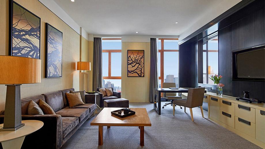 Room_Riverside-Suite.jpg