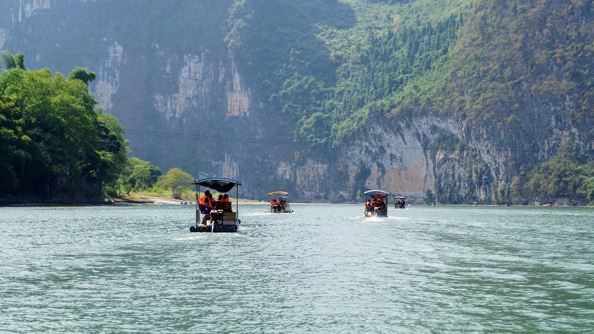 Yangshuo Village Retreat Hotel and How to Get There