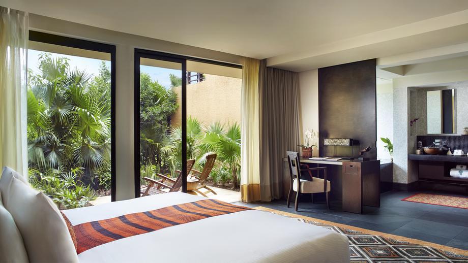 Banyan Tree Mexico Mayakoba Gallery Family residence Master bedroom