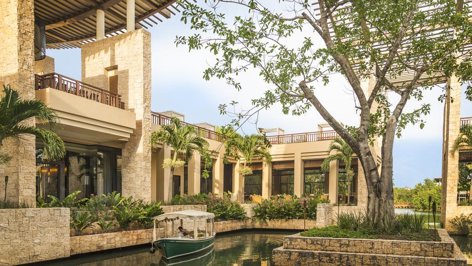 Banyan Tree Mexico Mayakoba Gallery Tapas Cruise