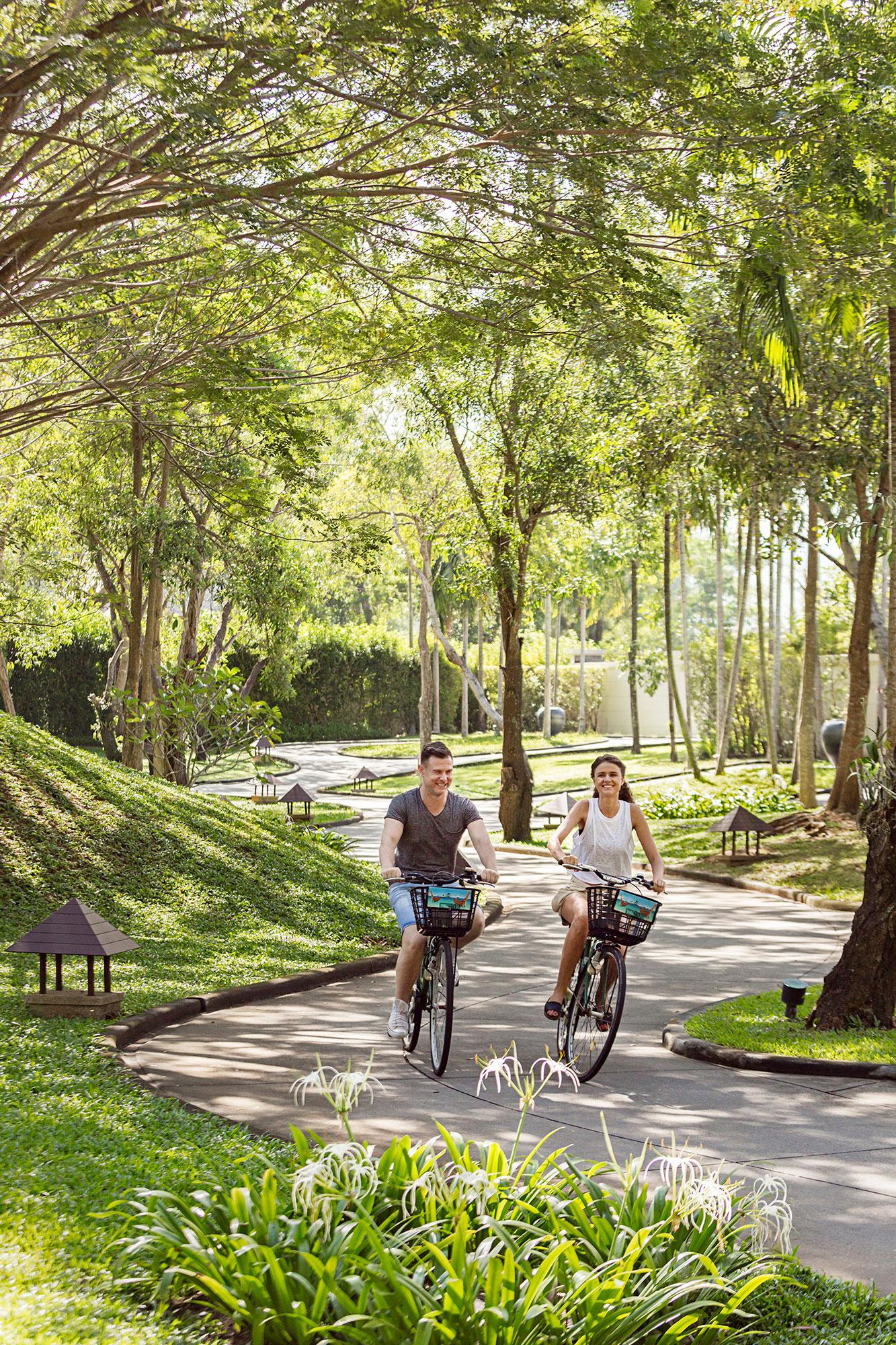 Banyan Tree Thailand Phuket Gallery - Cycling Couple Double Pool Villa