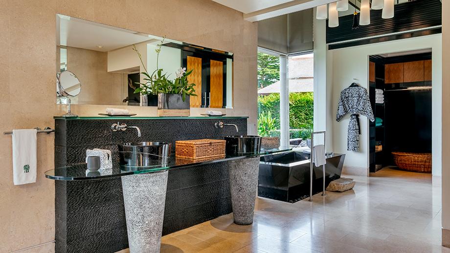 Banyan Tree Thailand Phuket Accommodation - One Bedroom Doublepool Villa Bathroom