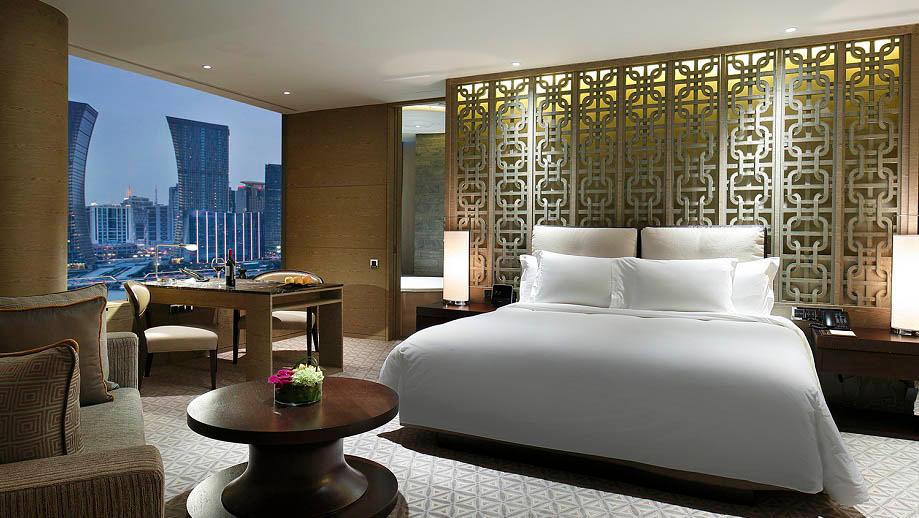 Banyan Tree China Shanghai On The Bund Accommodation - Junior Riverside Suite