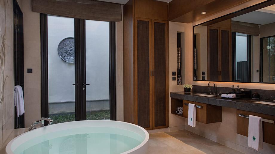 Banyan Tree China Anji Accommodation - Lake View Villa Bathroom