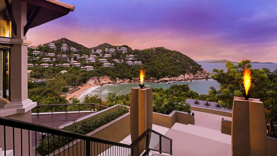 Banyan Tree Thailand Samui Dining - Lobby Lounge Fire Entrance