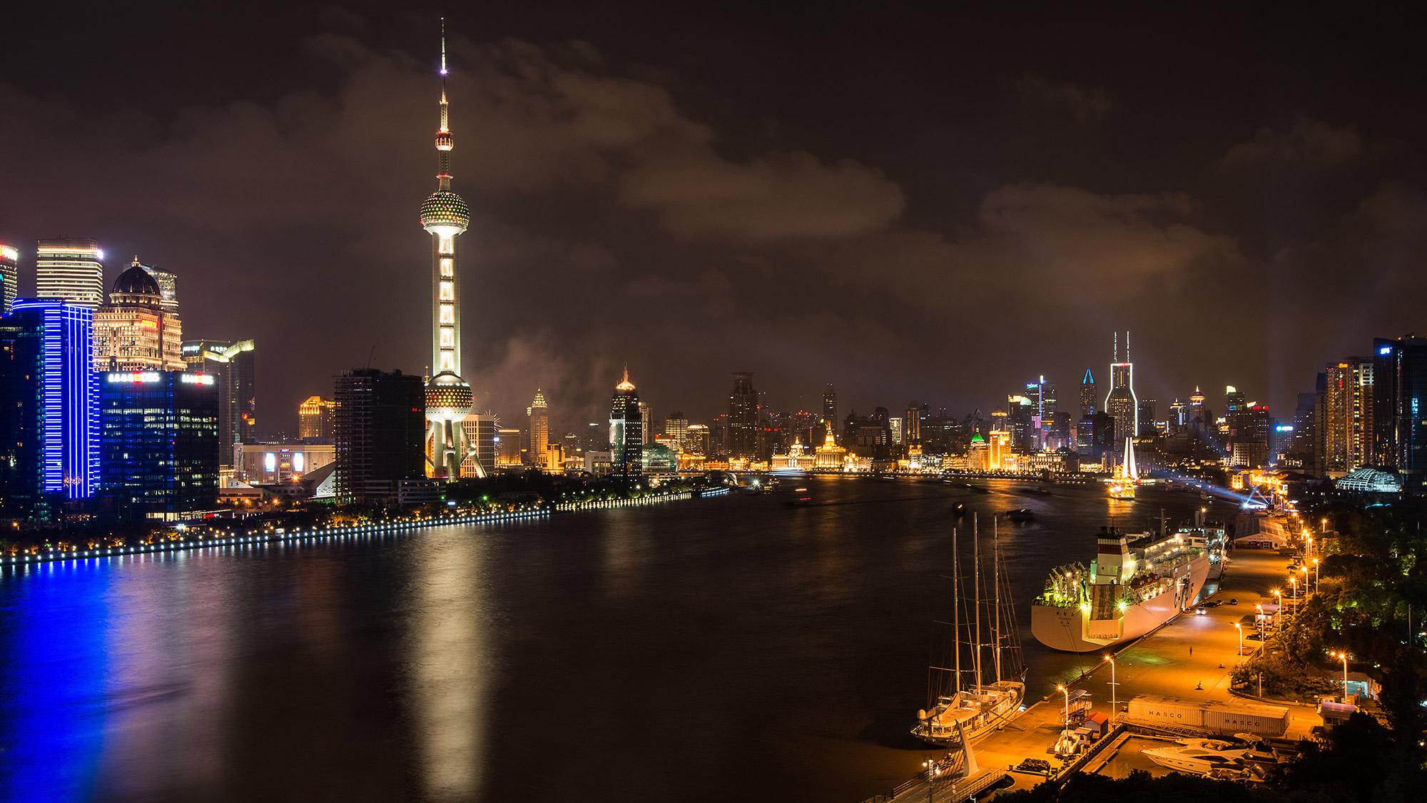 Banyan Tree China Shanghai On The Bund Gallery - Night View