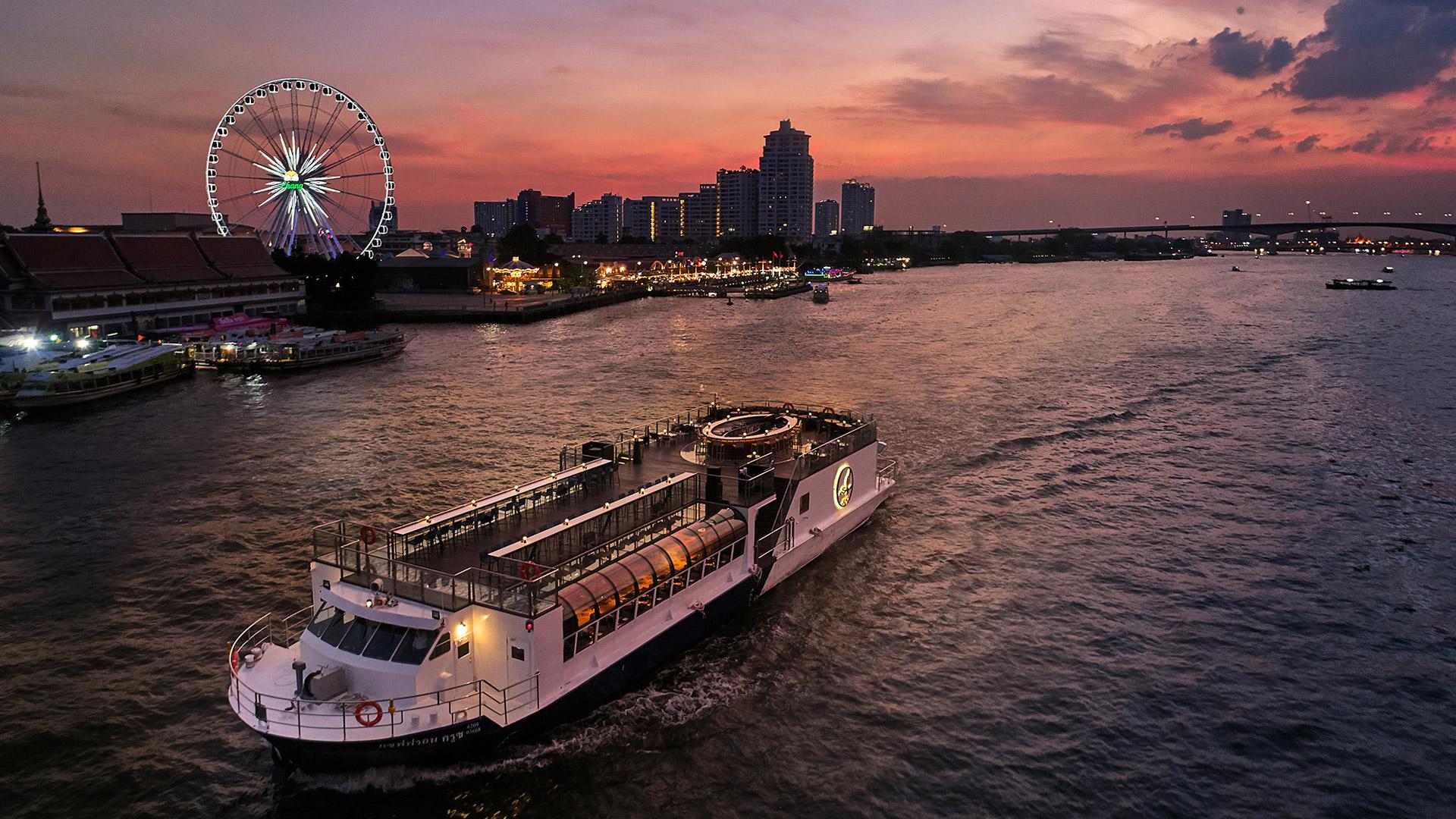 Banyan Tree Thailand Bangkok Dining - Saffron Cruise