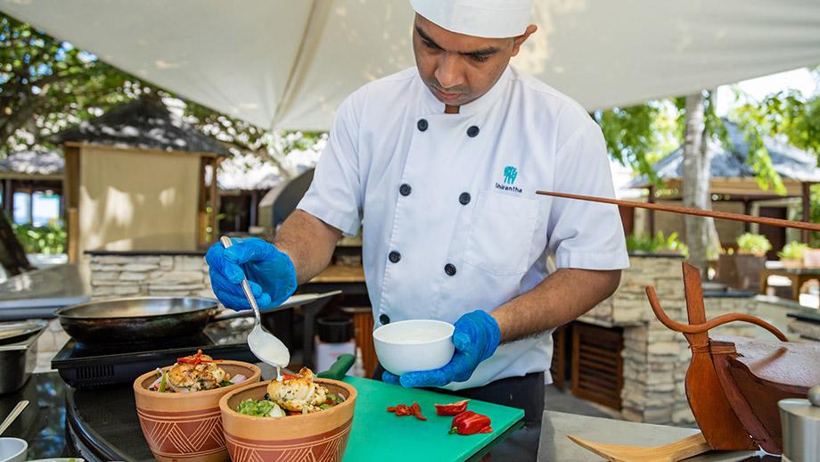 Banyan Tree Maldives Vabbinfaru Dining - Sangu Open Kitchen