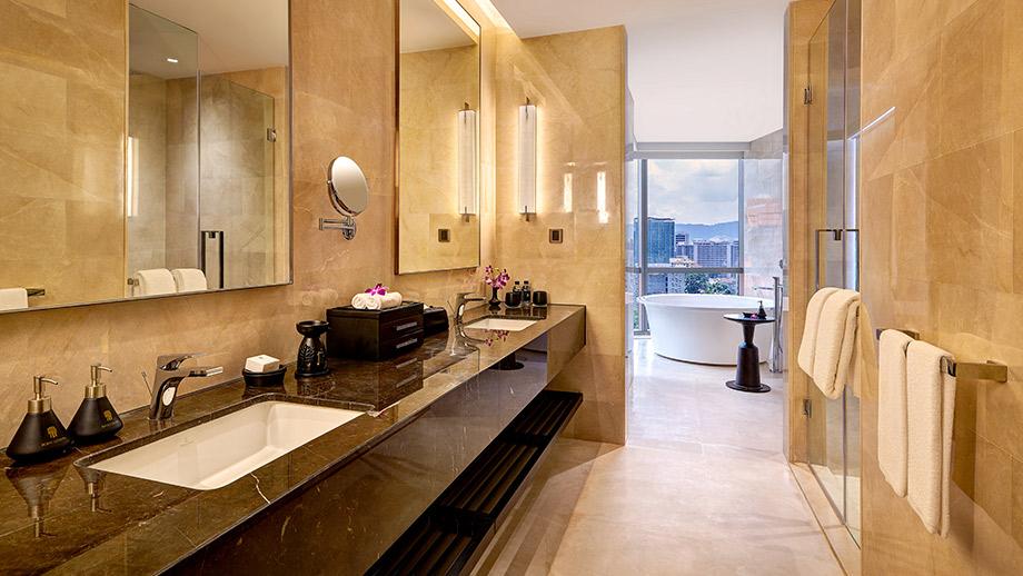 Banyan Tree Malaysia Pavilion Hotel Accommodation - Urban Studio Twin Bathroom