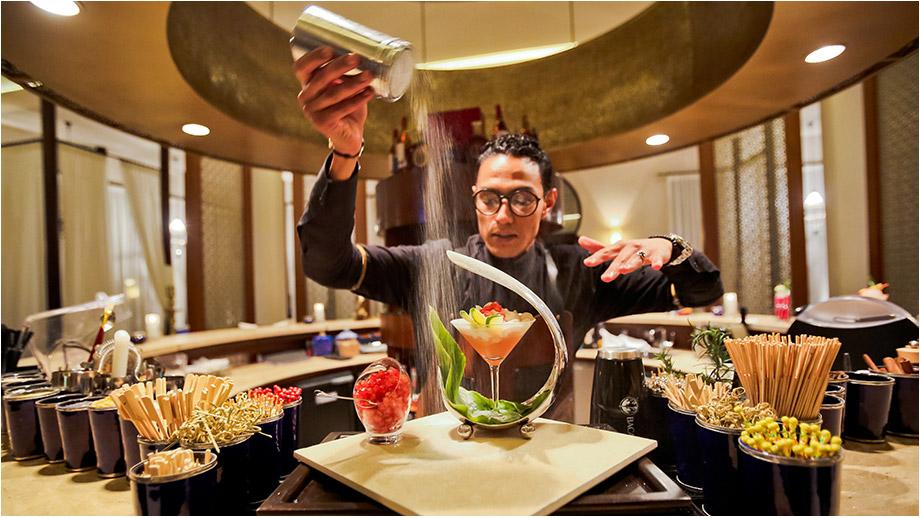 Banyan Tree Morocco Tamouda Bay Dining - Volubilis Bartender