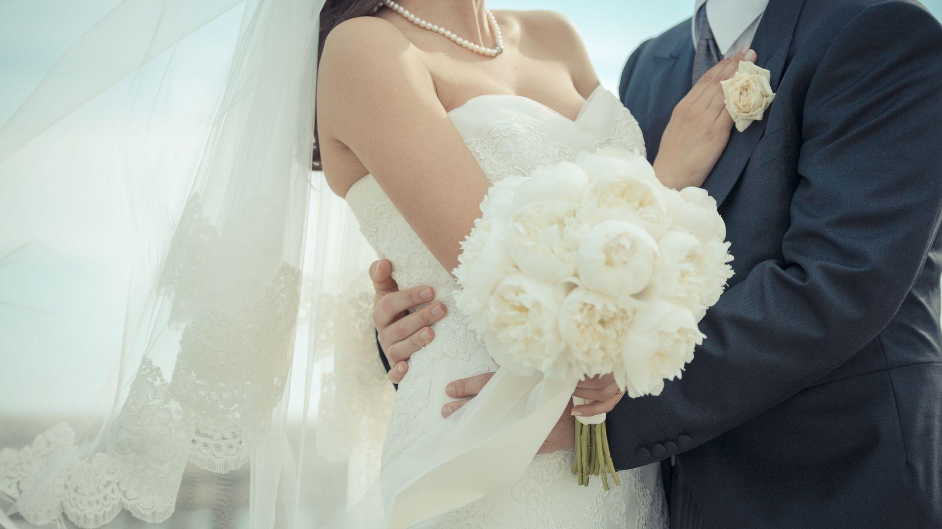 Wedding Hotel Packages for Weddings & Honeymoons at Banyan Tree KL