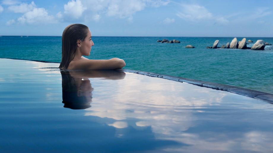 bintan, banyan tree, rock edge pool, ocean