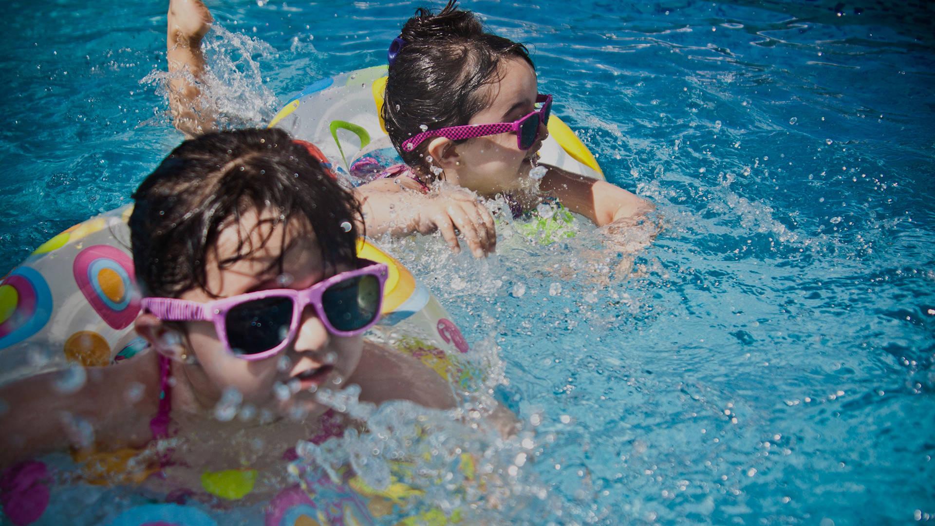 Banyan Tree Experience Themes Family Retreats - Kids In Pool