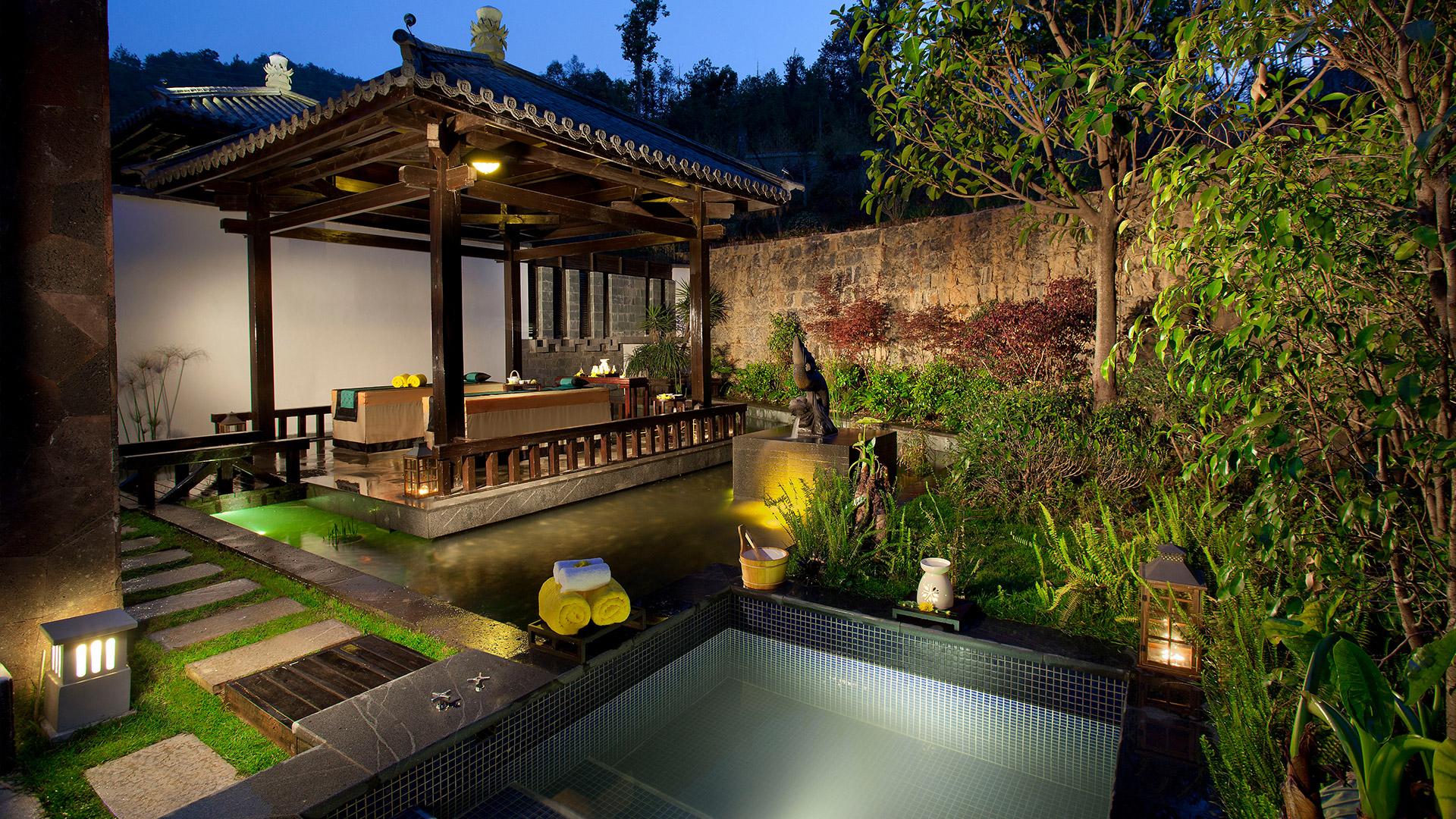 Banyan Tree China Tengchong Accommodation - Hot Spring Garden Villa