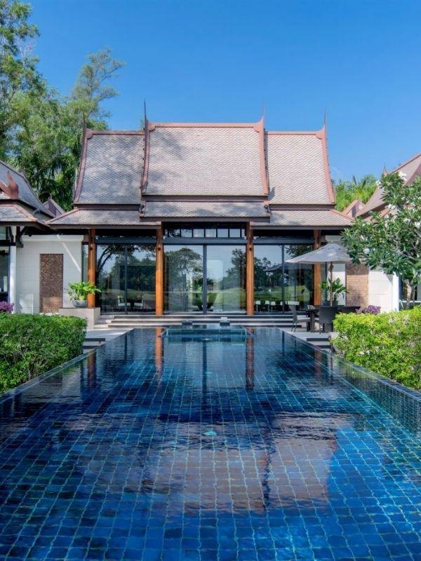 Infinity pool