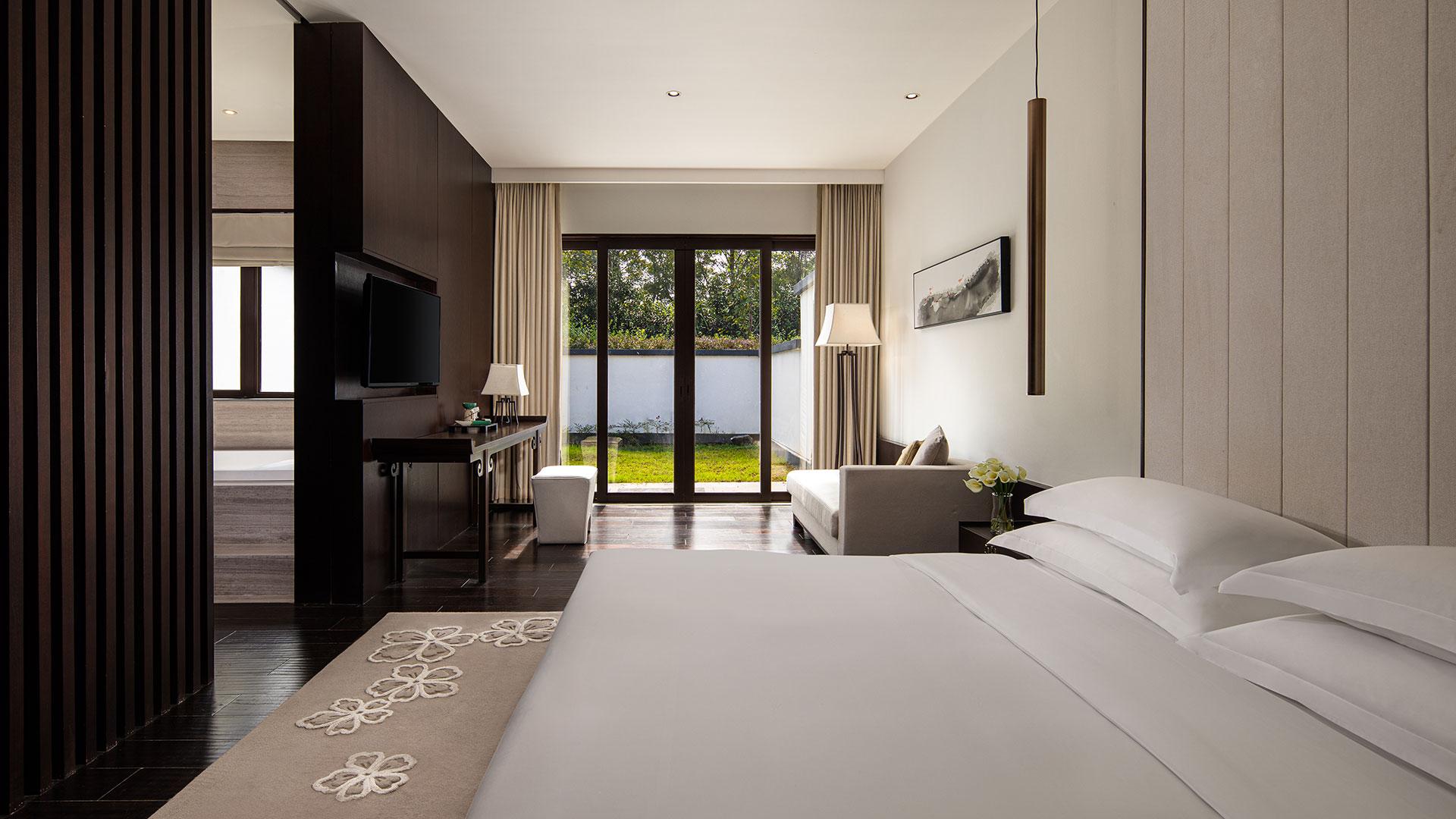 Mountain Village Anhui Luxury Hotel in Huangshan Banyan Tree