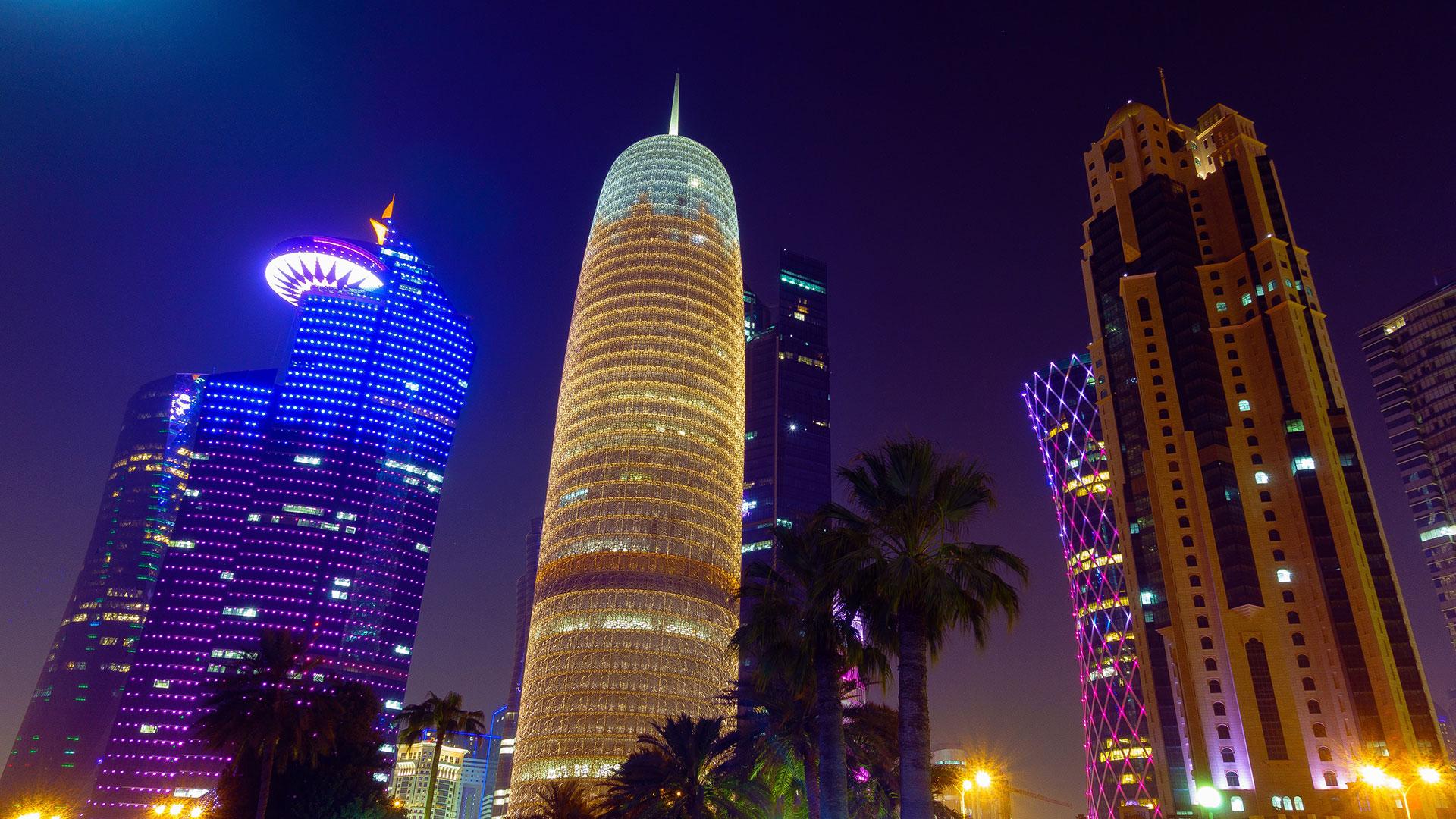 qatar night skyline